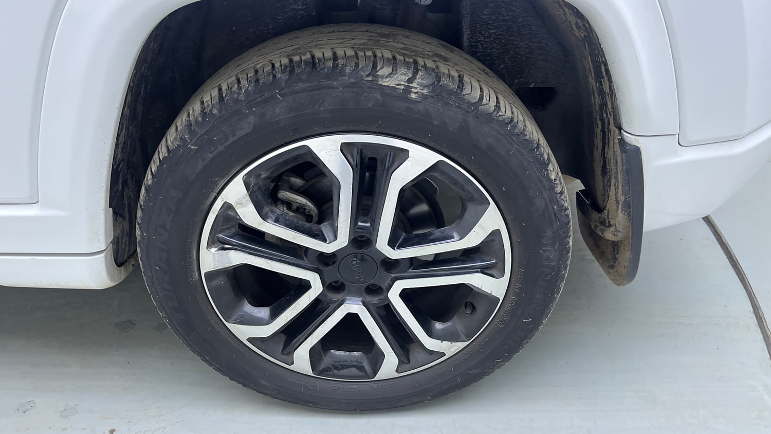 Used 2022 Jeep Compass Model S (O) Diesel 4x4 AT Diesel Automatic tyres LEFT REAR TYRE RIM VIEW