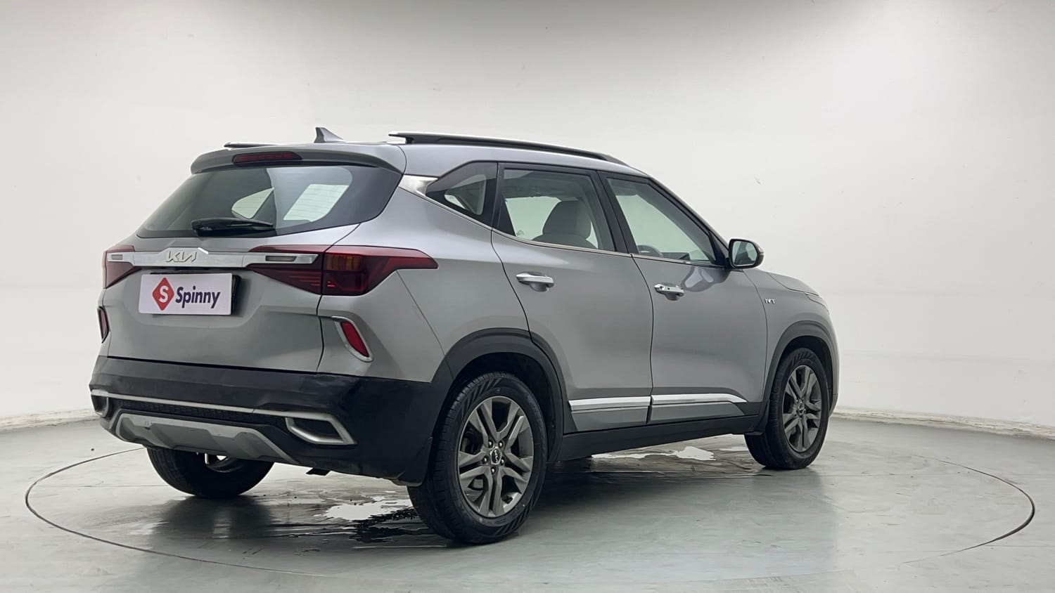 Used 2022 kia Seltos HTX 1.5 IVT Petrol Automatic exterior RIGHT REAR CORNER VIEW