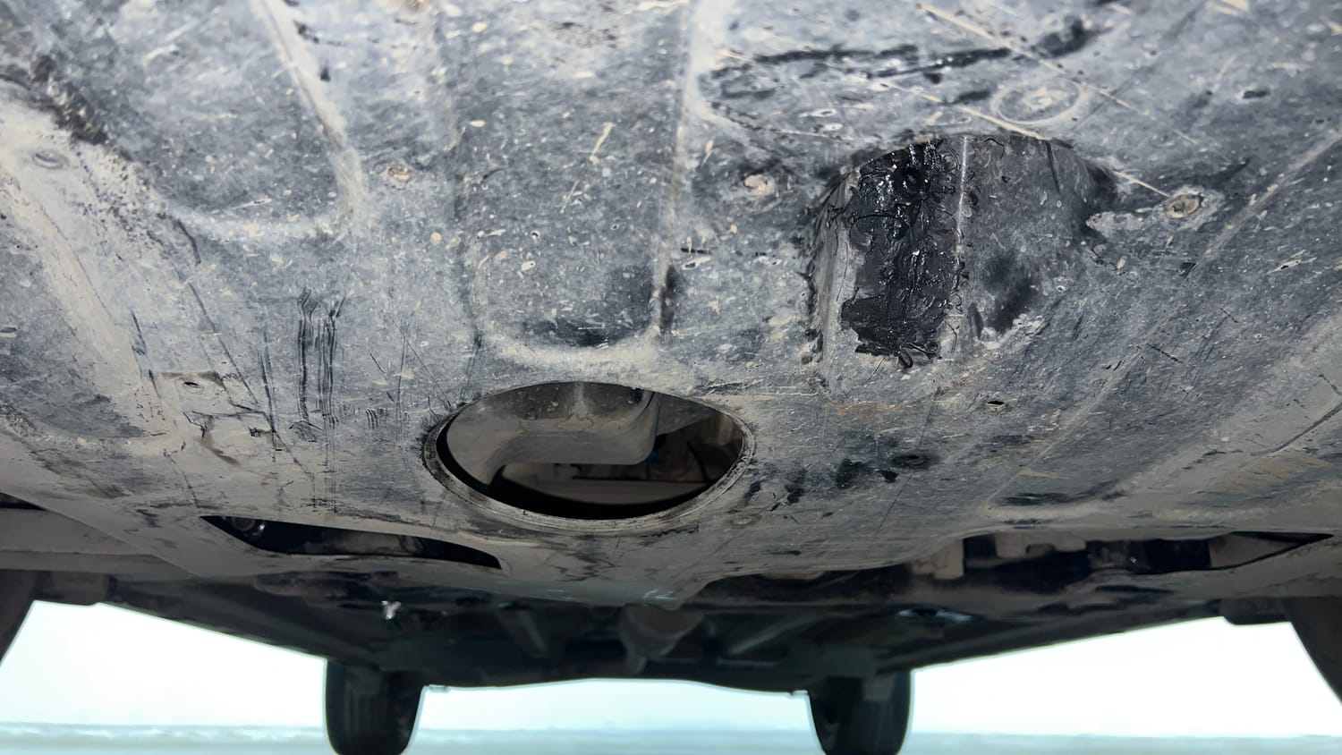Used 2022 kia Seltos HTX 1.5 IVT Petrol Automatic extra FRONT LEFT UNDERBODY VIEW