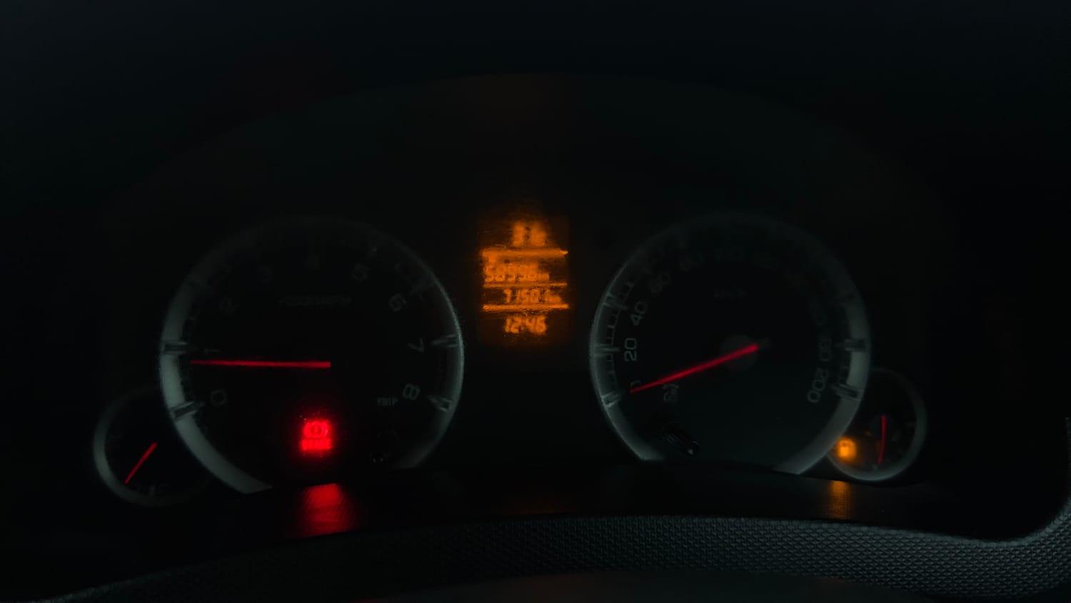 Used 2014 Maruti Suzuki Swift ZXi Petrol Manual interior CLUSTERMETER VIEW