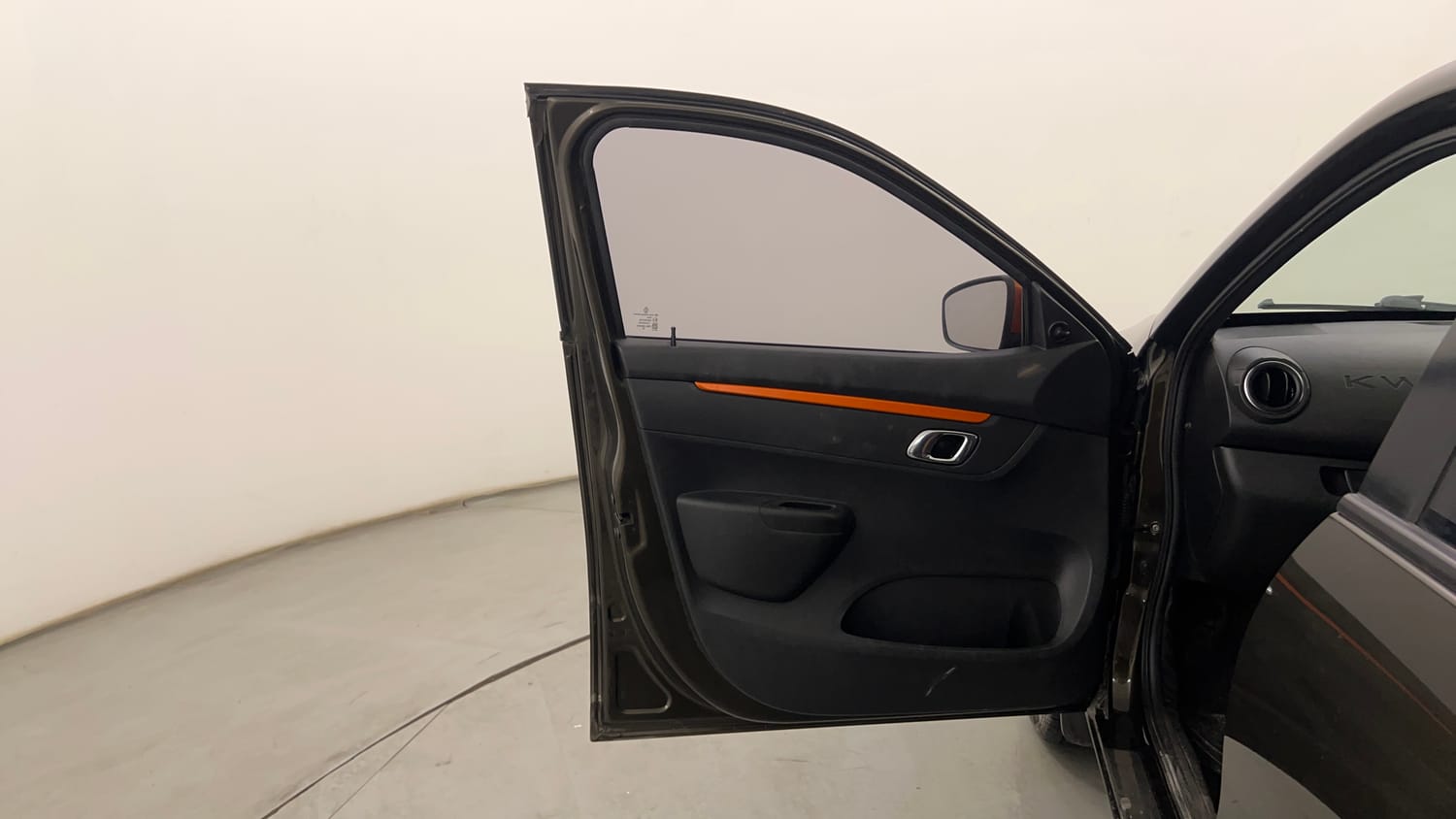 Used 2021 Renault Kwid CLIMBER 1.0 (O) Petrol Manual interior LEFT FRONT DOOR OPEN VIEW