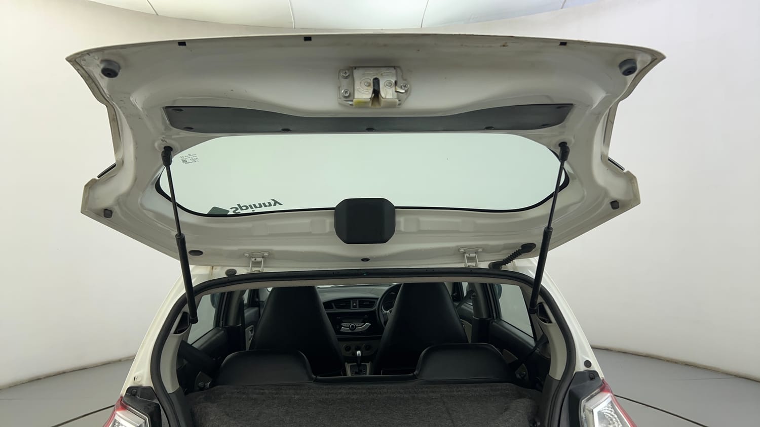 Used 2017 maruti-suzuki Alto K10 VXi (O) AMT Petrol Automatic interior DICKY DOOR OPEN VIEW