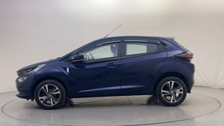 Used 2023 Tata Altroz XZ Petrol Petrol Manual exterior LEFT SIDE VIEW