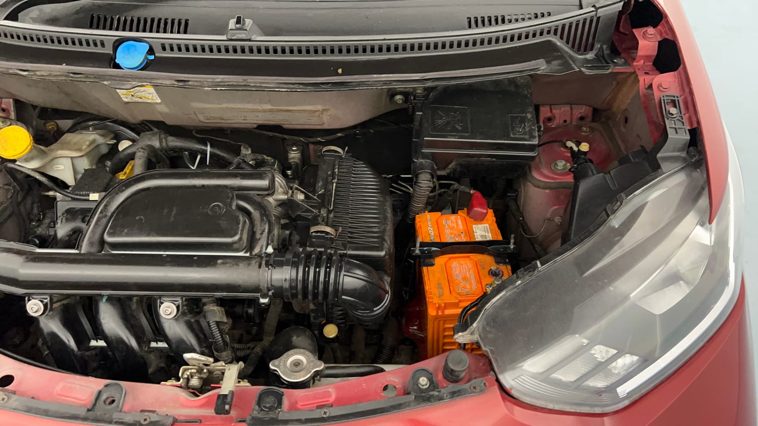 Used 2020 Datsun Redi-GO T(O) Petrol Manual engine ENGINE LEFT SIDE VIEW