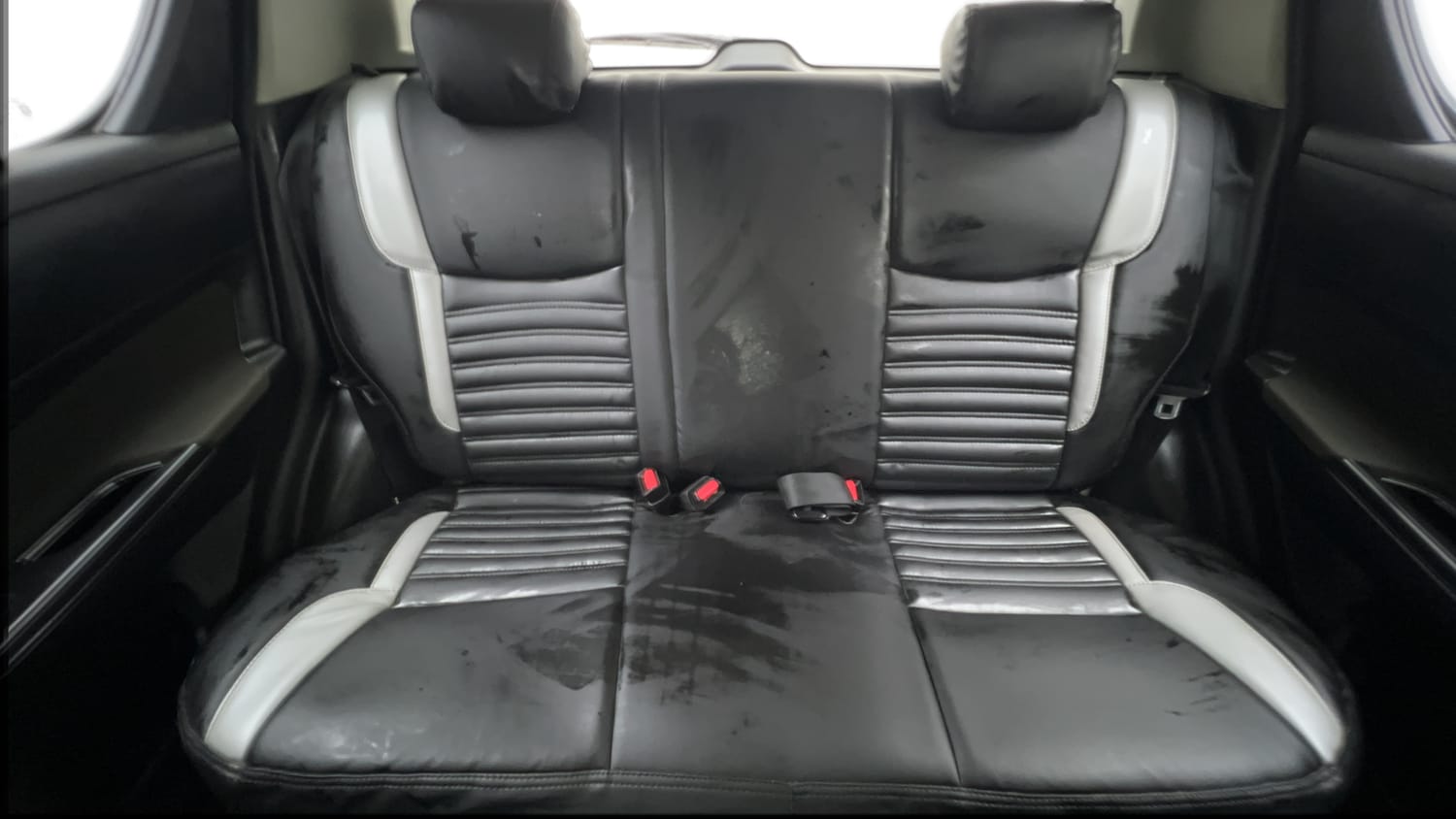 Used 2014 Maruti Suzuki Swift ZXi Petrol Manual interior REAR SEAT CONDITION VIEW