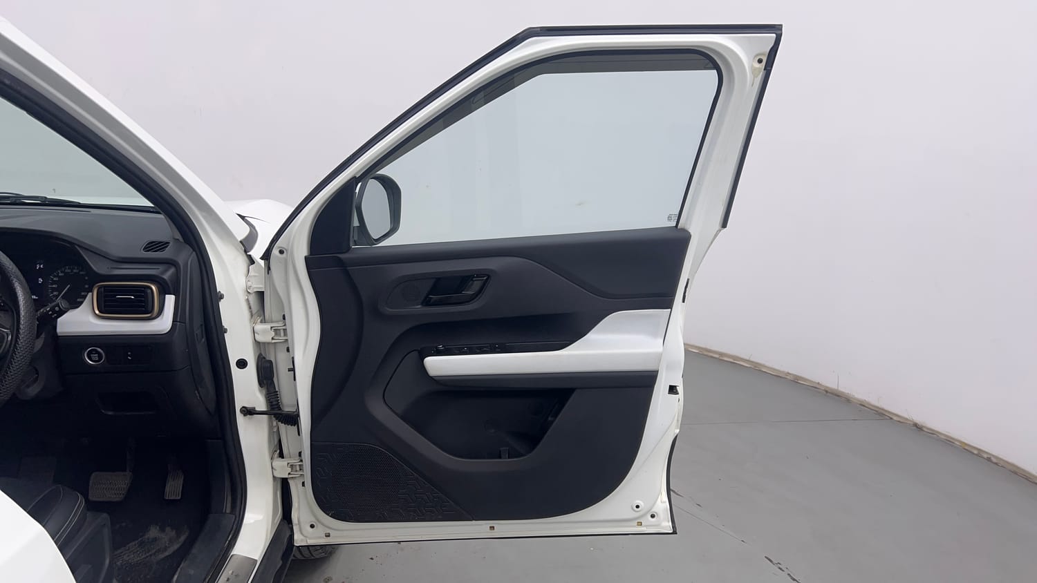 Used 2023 Tata Punch Accomplished AMT Petrol Automatic interior RIGHT FRONT DOOR OPEN VIEW