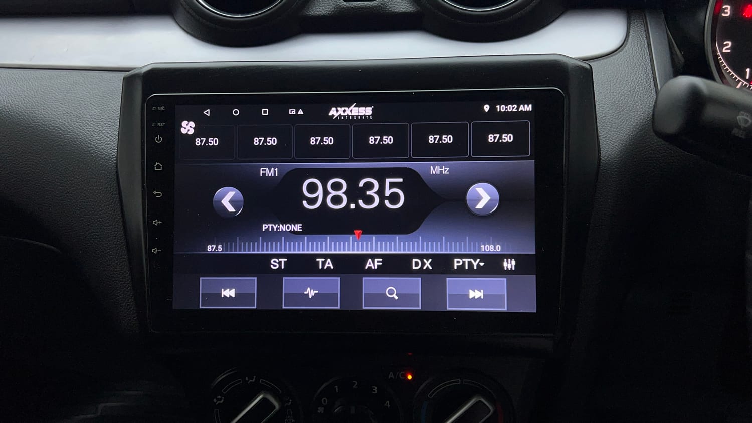 Used 2023 Maruti Suzuki Swift VXi Petrol Manual top_features Integrated (in-dash) music system