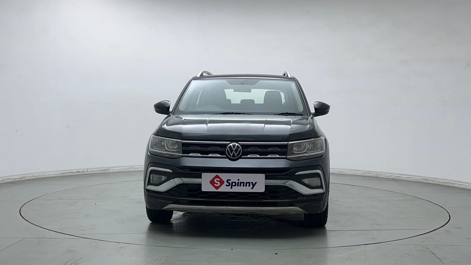 Used 2022 Volkswagen Taigun Highline 1.0 TSI MT Petrol Manual exterior FRONT VIEW