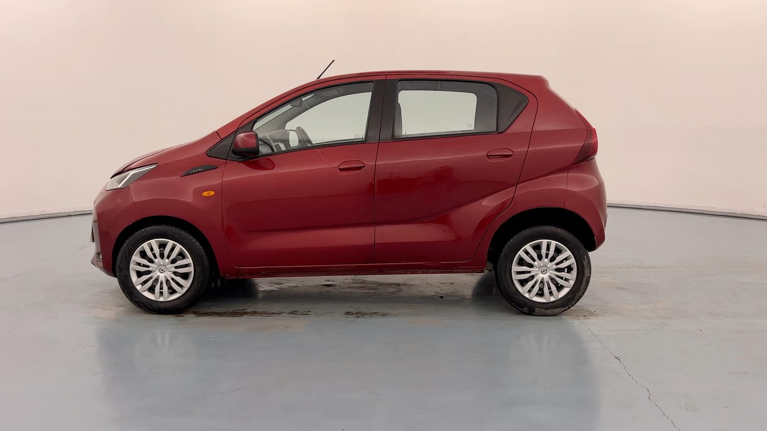 Used 2020 Datsun Redi-GO T(O) Petrol Manual exterior LEFT SIDE VIEW