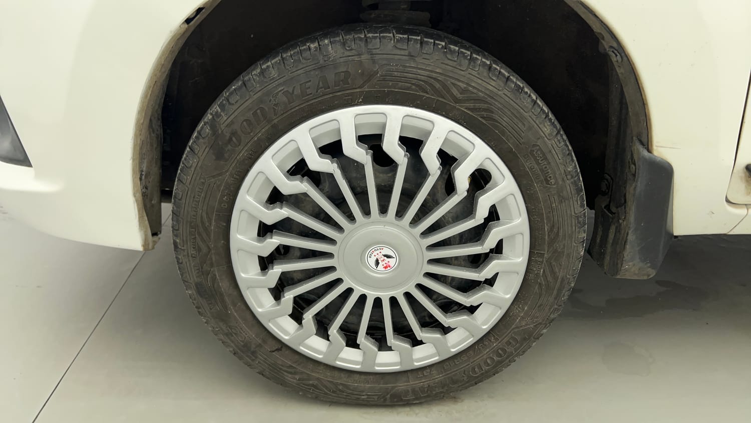 Used 2017 maruti-suzuki Alto K10 VXi (O) AMT Petrol Automatic tyres LEFT FRONT TYRE RIM VIEW