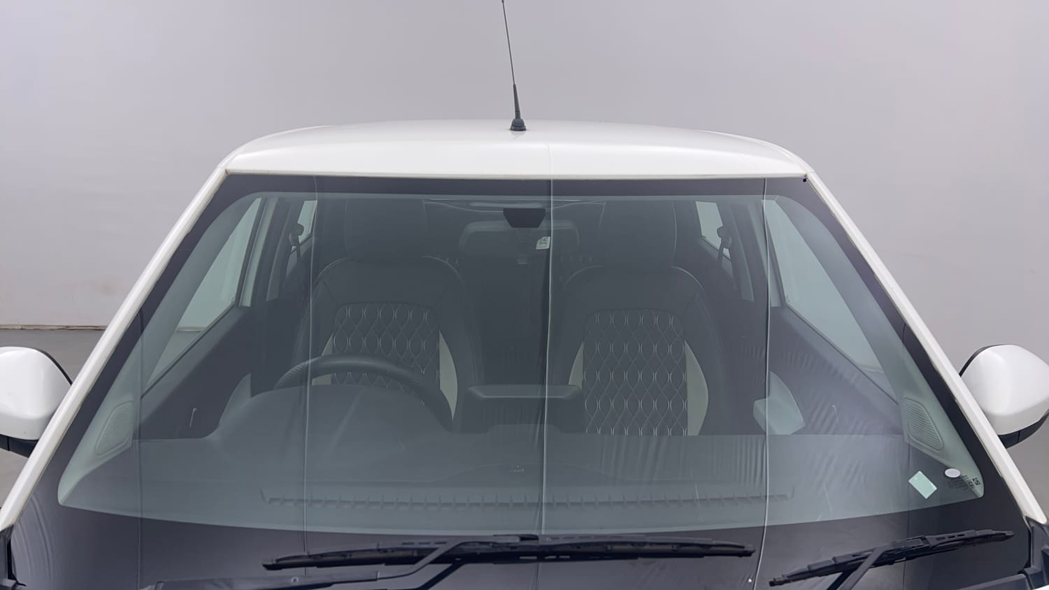 Used 2023 Tata Punch Accomplished AMT Petrol Automatic exterior FRONT WINDSHIELD VIEW