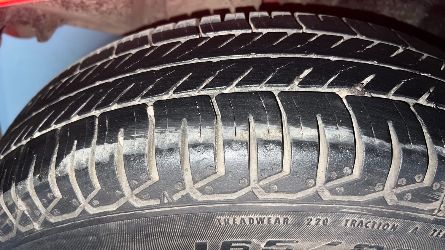 Used 2018 Maruti Suzuki Swift VXi Petrol Manual tyres RIGHT REAR TYRE TREAD VIEW