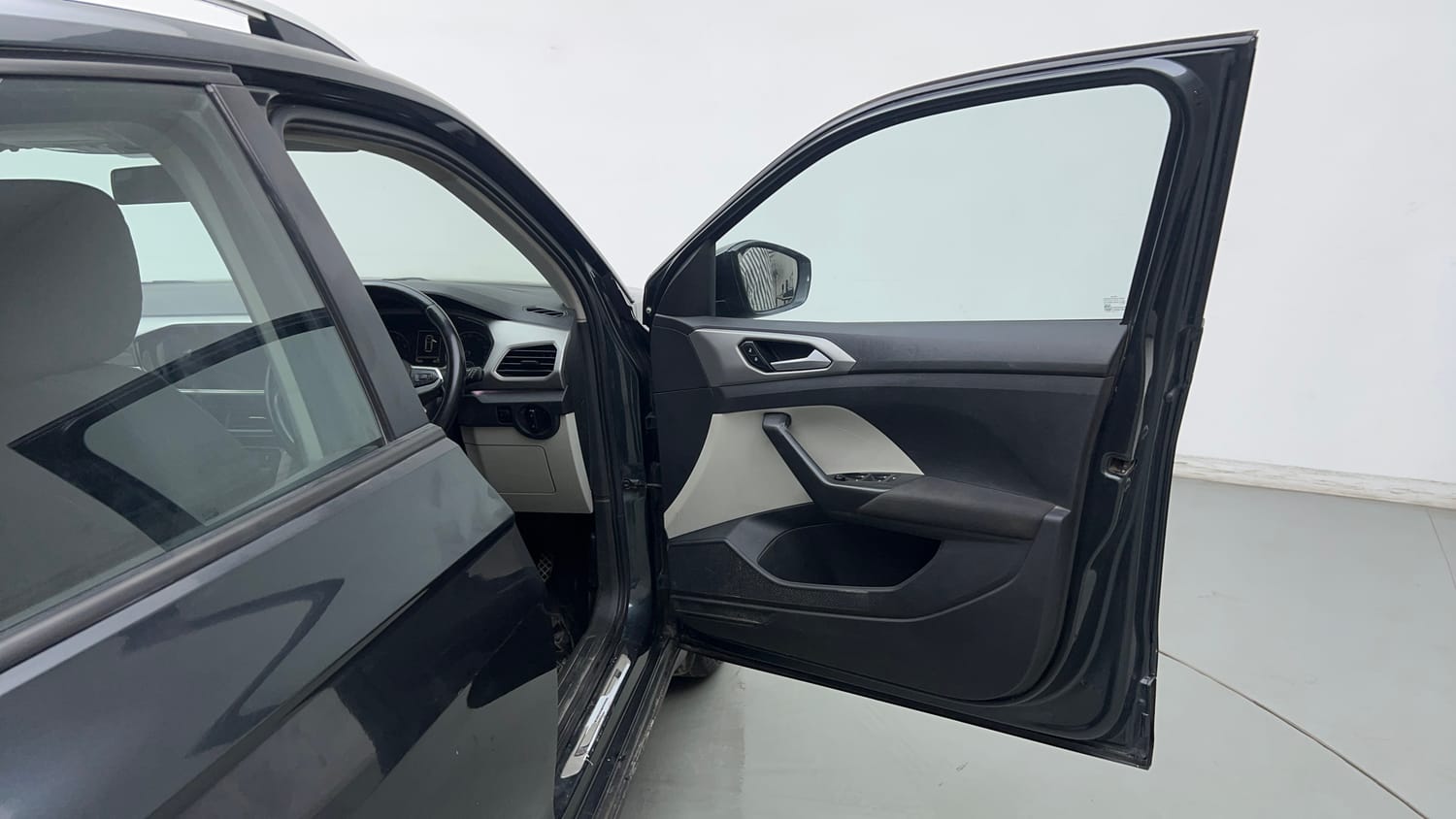 Used 2022 Volkswagen Taigun Highline 1.0 TSI MT Petrol Manual interior RIGHT FRONT DOOR OPEN VIEW
