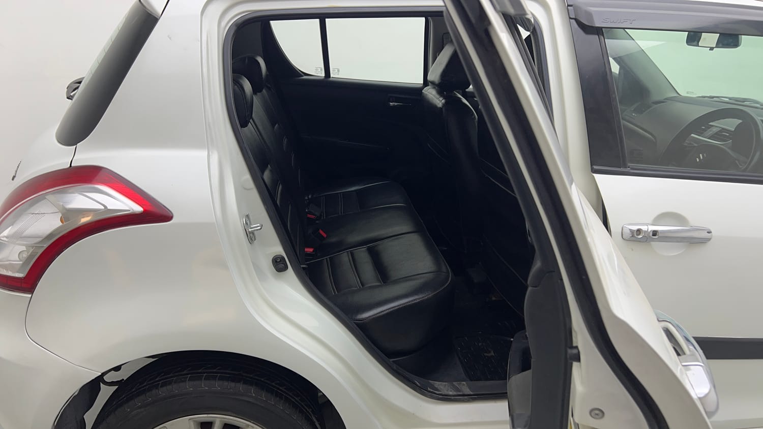 Used 2015 Maruti Suzuki Swift ZXi Petrol Manual interior RIGHT SIDE REAR DOOR CABIN VIEW