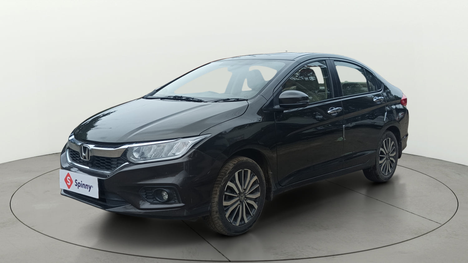Used 2017 Honda City VX CVT Petrol Automatic exterior LEFT FRONT CORNER VIEW