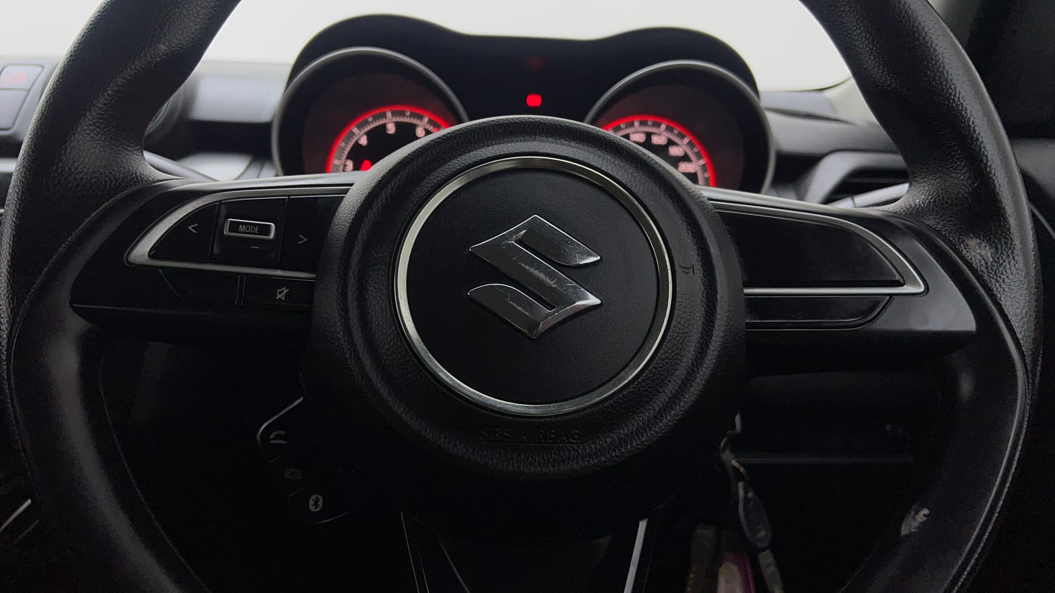 Used 2018 Maruti Suzuki Swift VXi Petrol Manual top_features Steering mounted controls