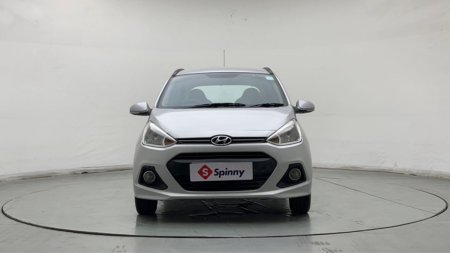 Used 2017 Hyundai Grand i10 Sportz 1.2 Kappa VTVT Petrol Manual exterior FRONT VIEW