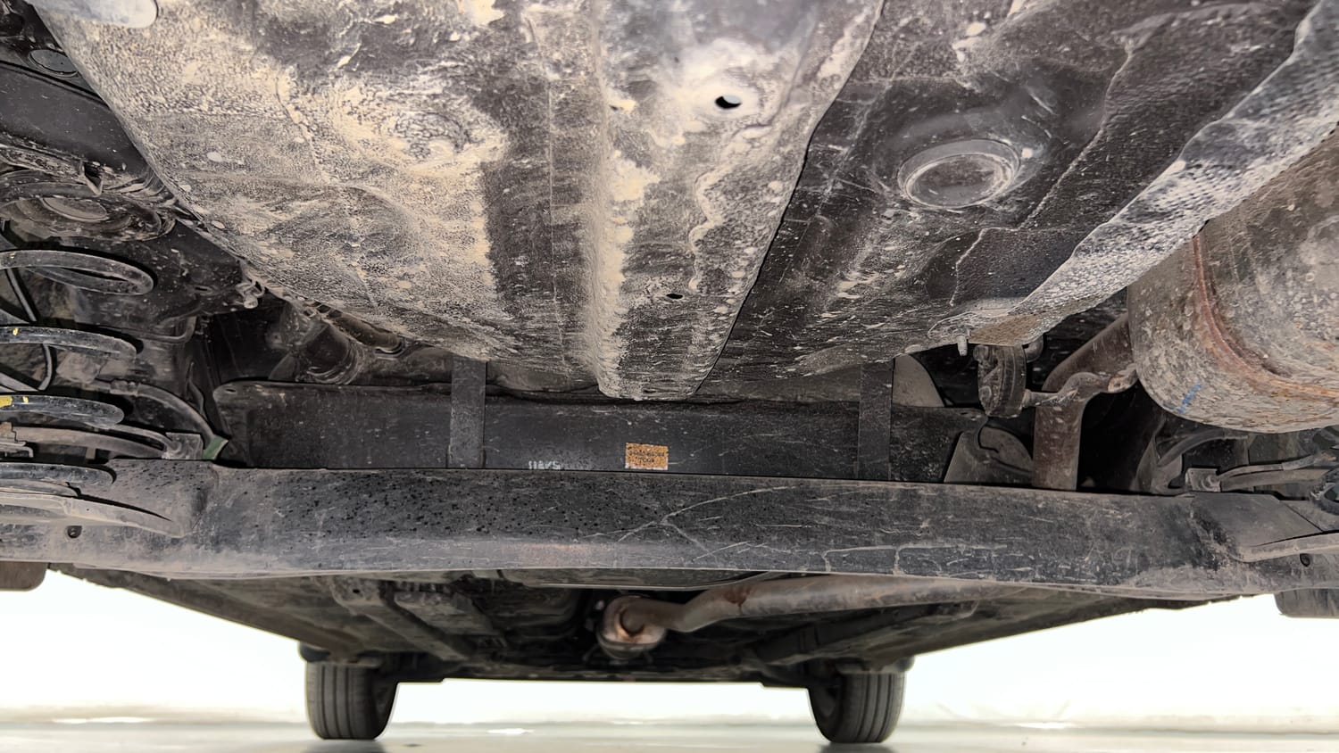 Used 2025 Hyundai Grand i10 Nios Asta 1.2 Kappa AMT Petrol Automatic extra REAR UNDERBODY VIEW (TAKEN FROM REAR)