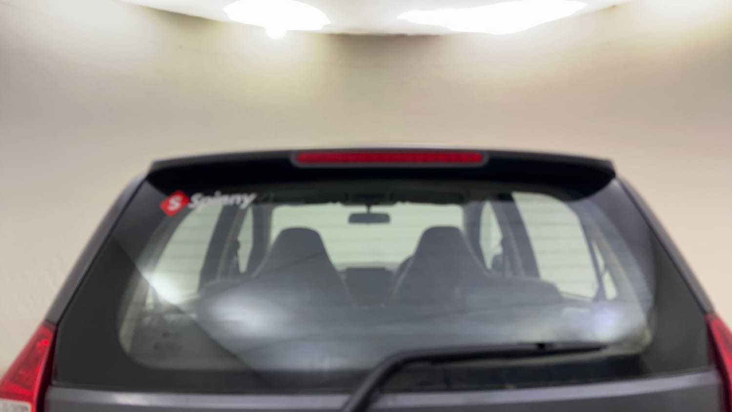 Used 2013 Hyundai i10 Sportz 1.2 Kappa2 Petrol Manual top_features Rear defogger