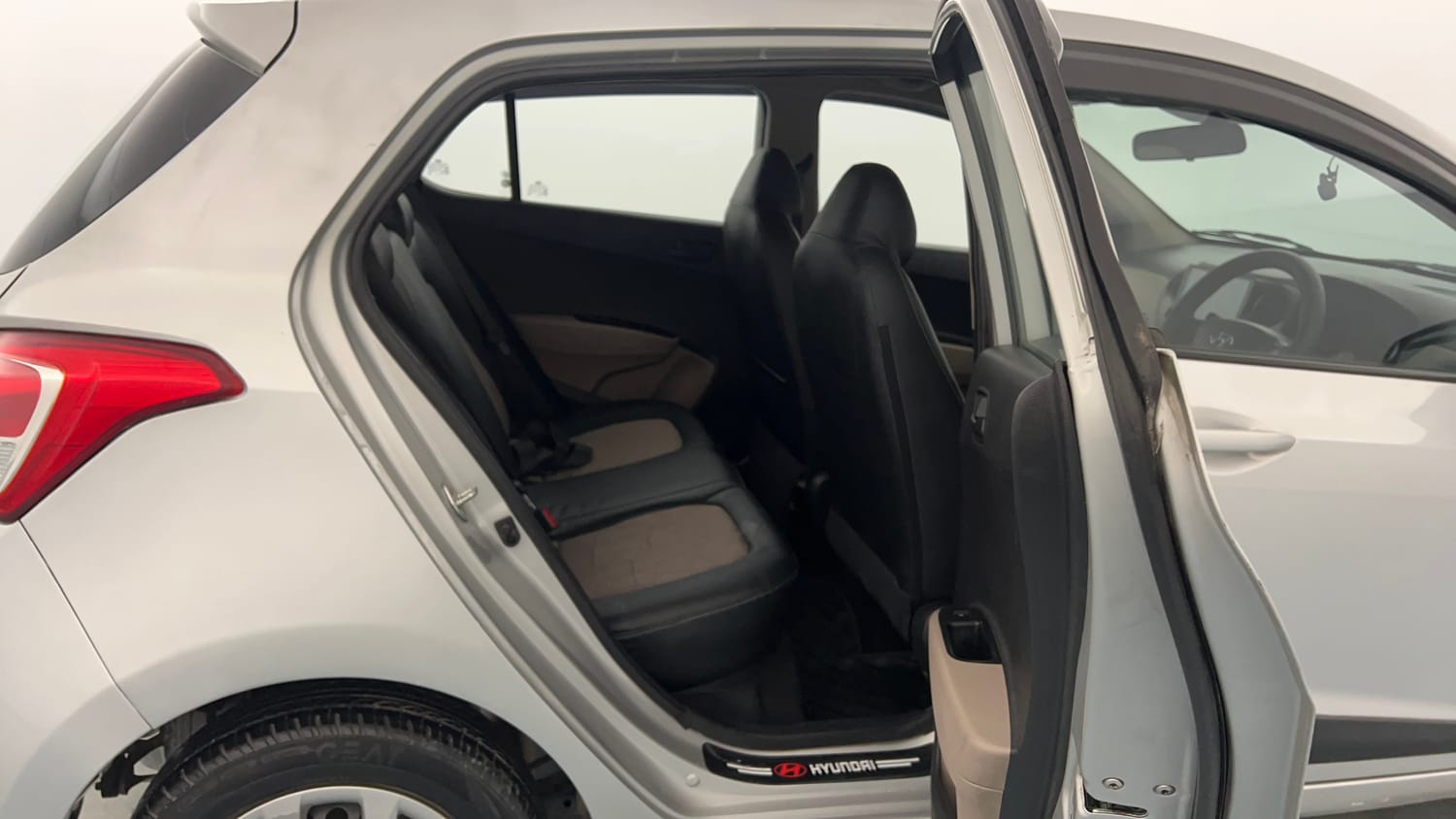 Used 2015 Hyundai Grand i10 Magna 1.2 Kappa VTVT Petrol Manual interior RIGHT SIDE REAR DOOR CABIN VIEW