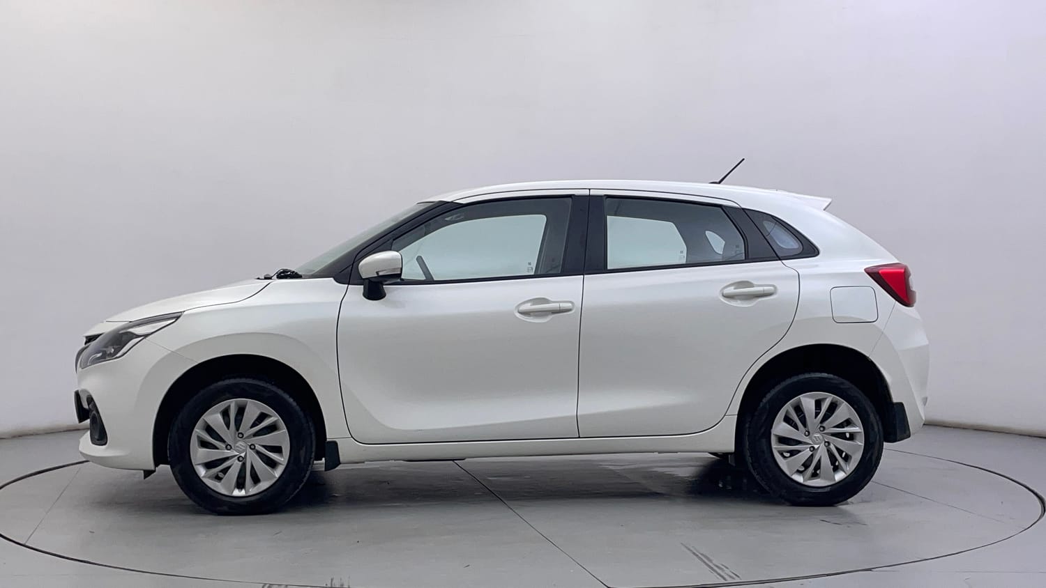 Used 2024 Maruti Suzuki Baleno Delta AGS Petrol Automatic exterior LEFT SIDE VIEW
