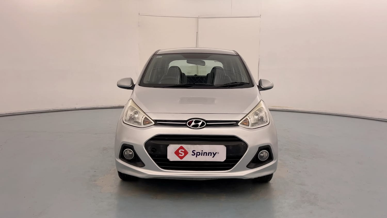 Used 2015 Hyundai Grand i10 Magna 1.2 Kappa VTVT Petrol Manual exterior FRONT VIEW