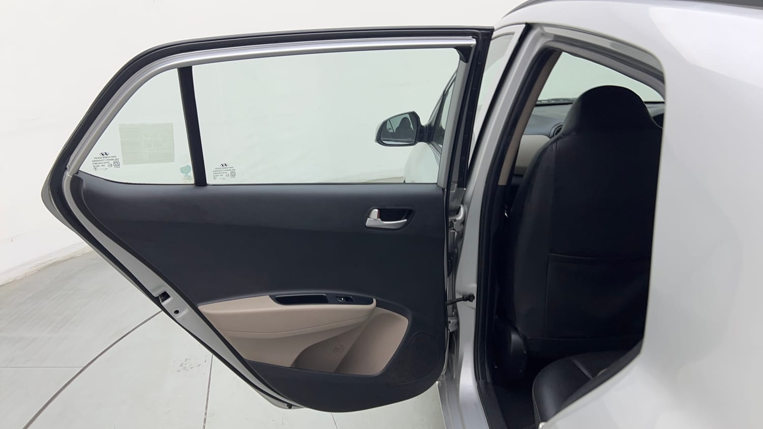 Used 2017 Hyundai Grand i10 Sportz 1.2 Kappa VTVT Petrol Manual interior LEFT REAR DOOR OPEN VIEW