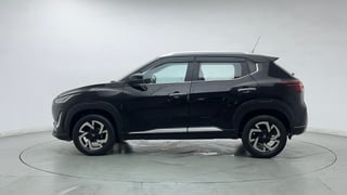 Used 2021 Nissan Magnite XV Premium Turbo (O) CVT Petrol Automatic exterior LEFT SIDE VIEW