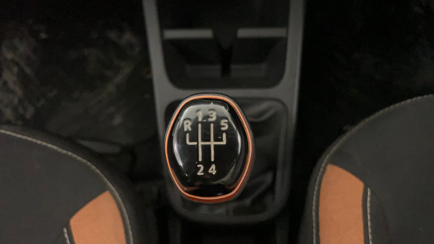Used 2021 Renault Kwid CLIMBER 1.0 (O) Petrol Manual interior GEAR  KNOB VIEW