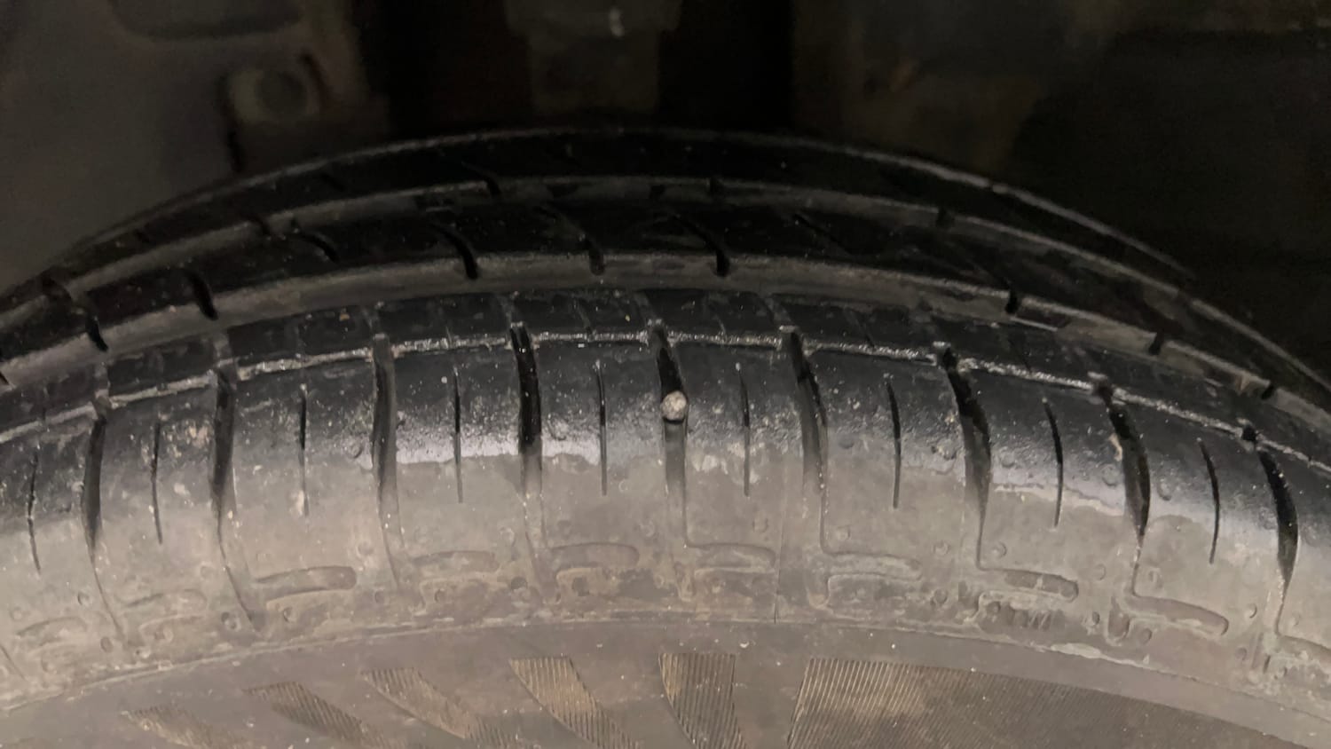 Used 2021 Renault Kwid CLIMBER 1.0 (O) Petrol Manual tyres LEFT FRONT TYRE TREAD VIEW
