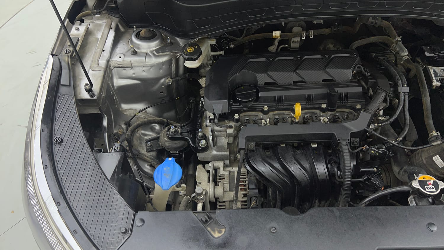 Used 2022 kia Seltos HTX 1.5 IVT Petrol Automatic engine ENGINE RIGHT SIDE VIEW