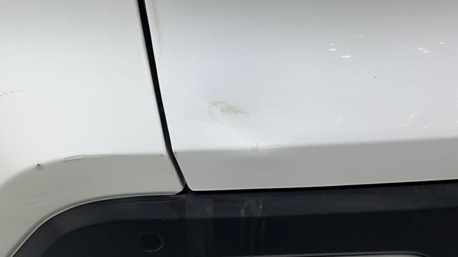 Used 2024 Nissan Magnite XE Petrol Manual dents MINOR SCRATCH