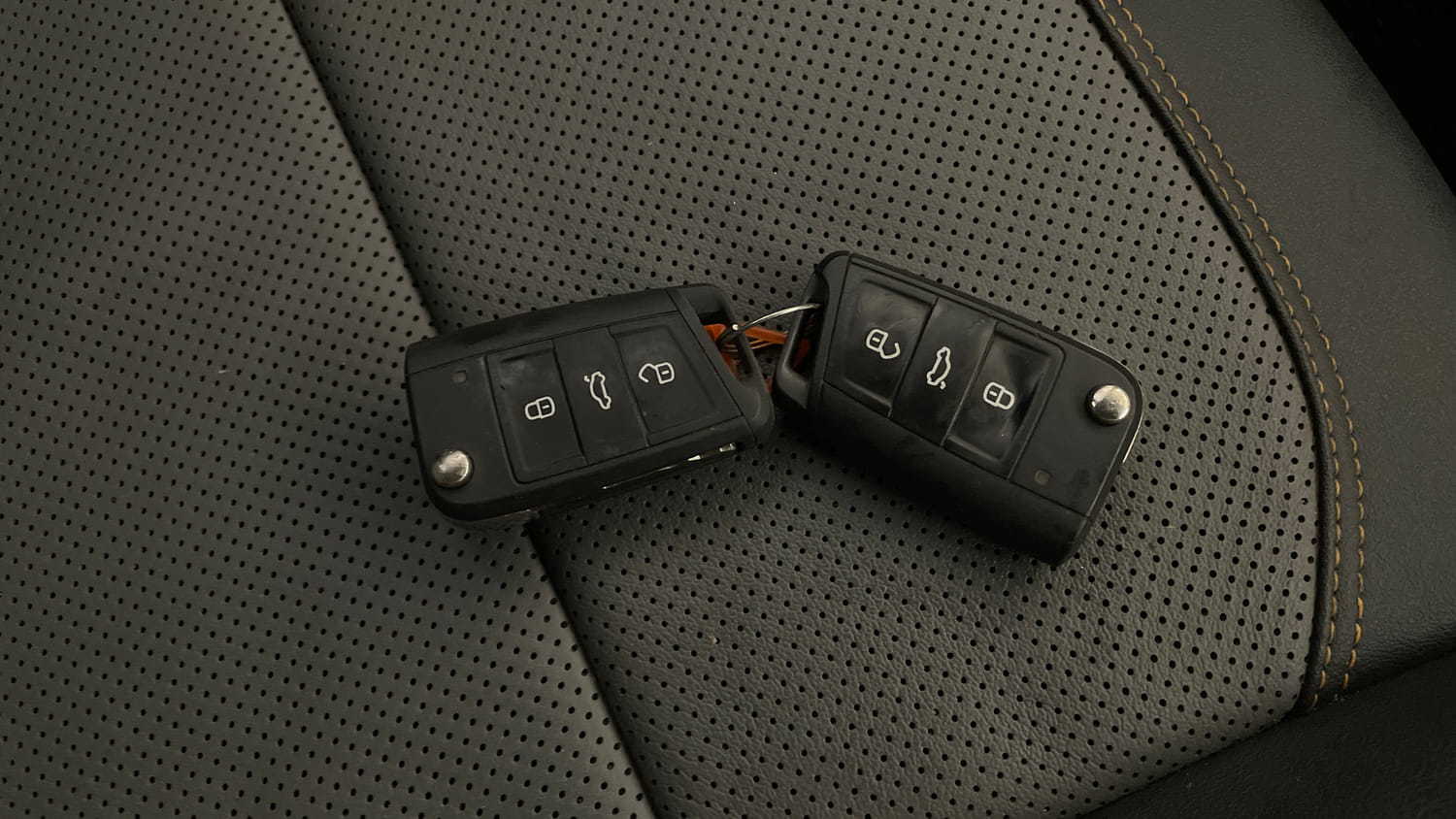 Used 2024 Skoda Kushaq Style 1.0L TSI AT Petrol Automatic extra CAR KEY VIEW