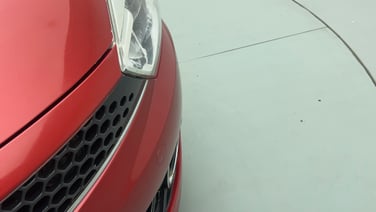 minor_scratch_0