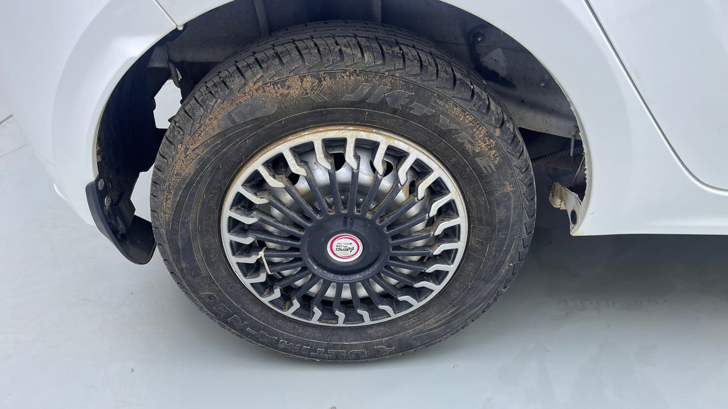 Used 2026 Tata Tiago XE Petrol Manual tyres RIGHT REAR TYRE RIM VIEW