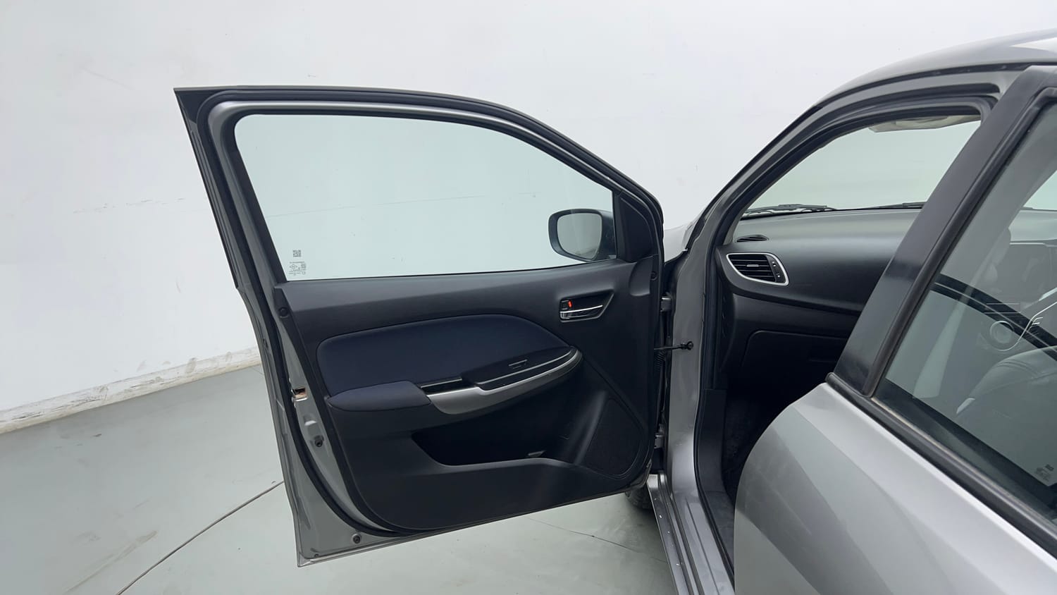 Used 2021 Maruti Suzuki Baleno Delta Petrol Manual interior LEFT FRONT DOOR OPEN VIEW