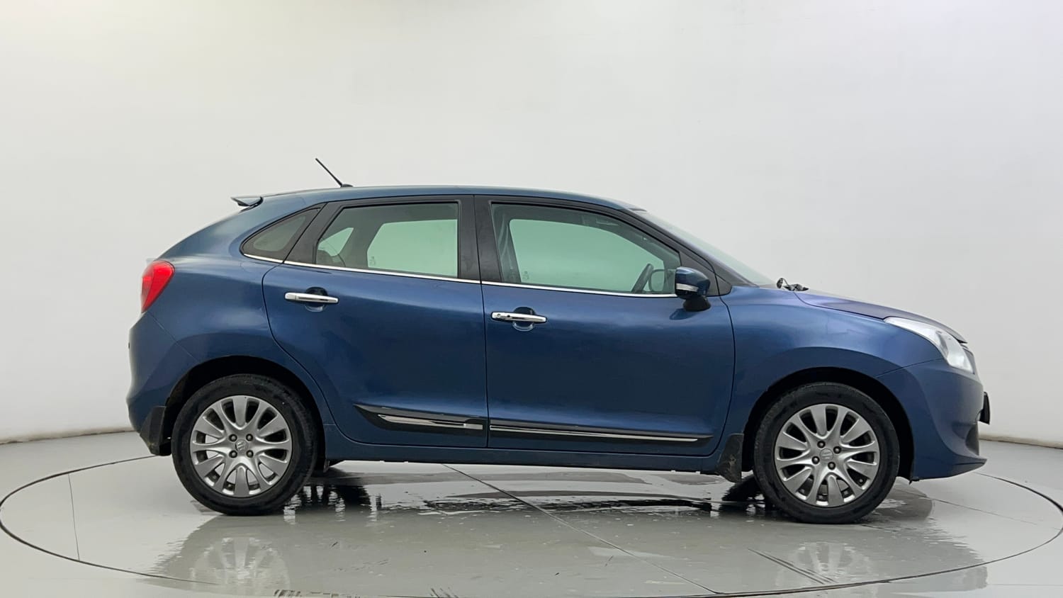 Used 2018 Maruti Suzuki Baleno Zeta 1.2 AT Petrol Automatic exterior RIGHT SIDE VIEW