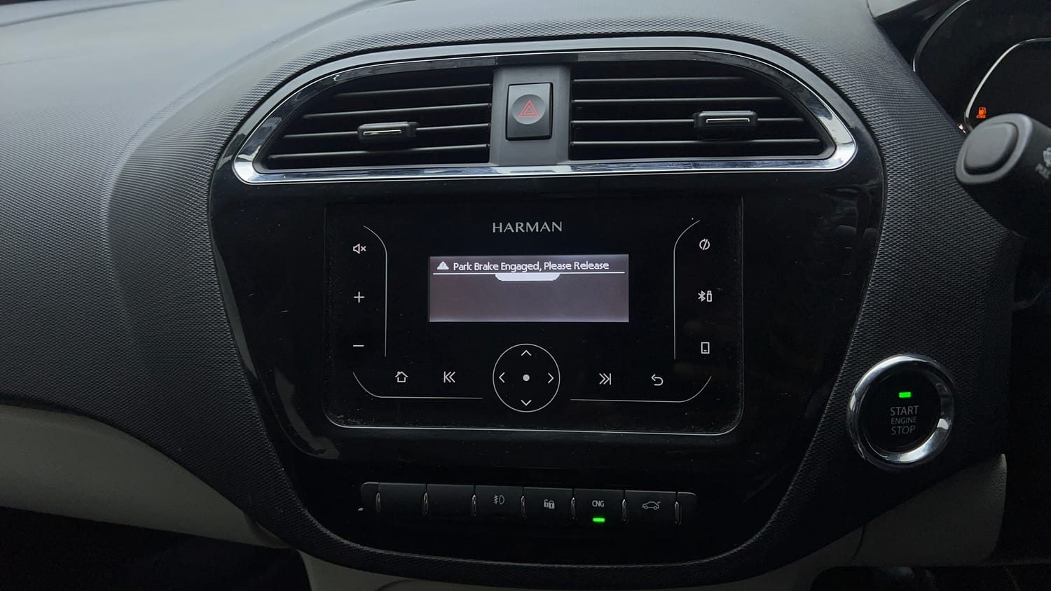 Used 2022 Tata Tigor XZ CNG Cng Manual top_features Rear camera