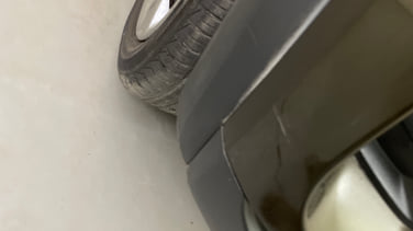 minor_scratch_0