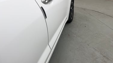 minor_scratch_0