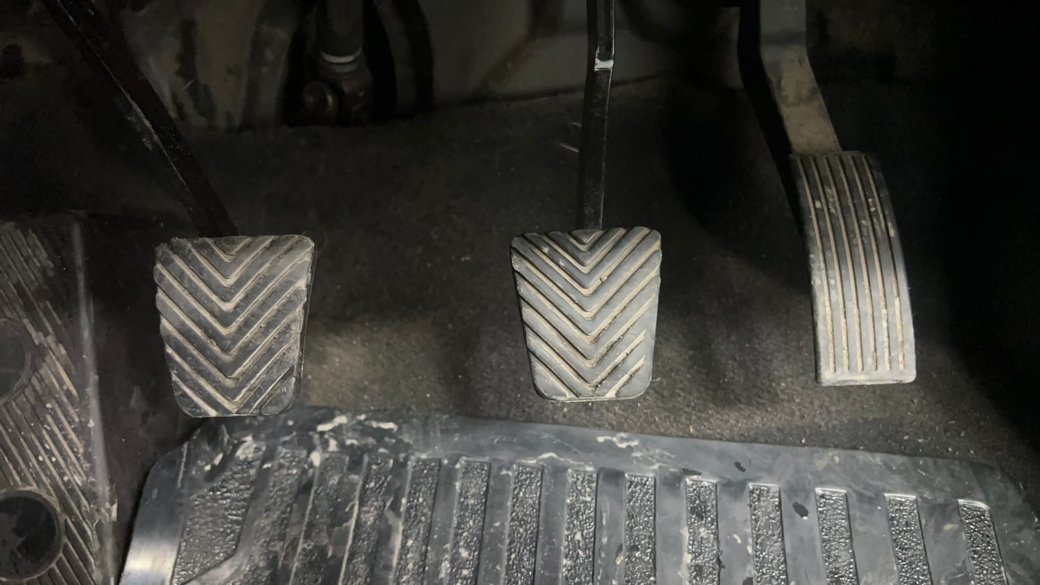 Used 2017 Hyundai Elite i20 Magna 1.2 Petrol Manual interior PEDALS VIEW