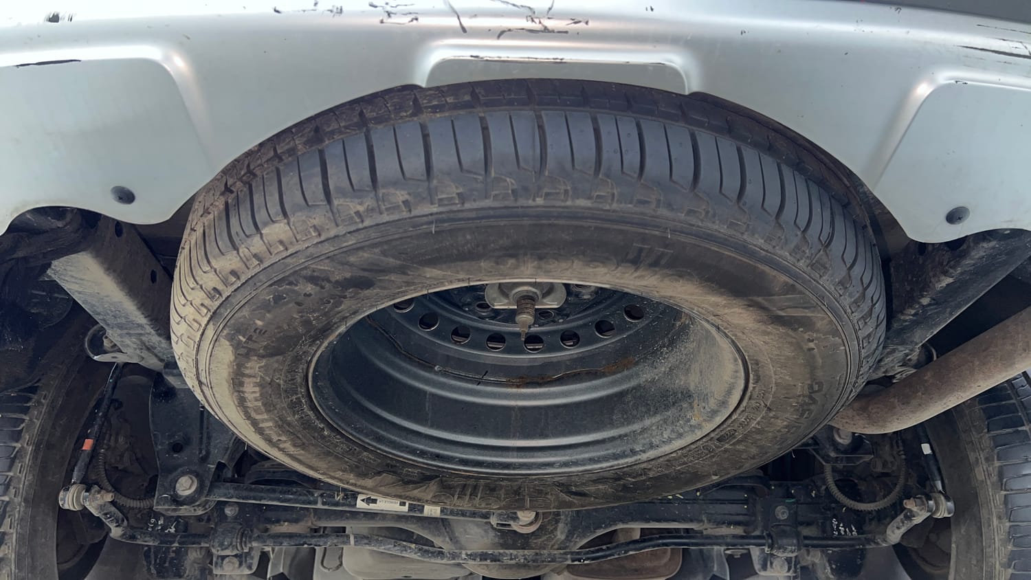 Used 2023 Mahindra Scorpio N Z8 Petrol AT 7 STR Petrol Automatic tyres SPARE TYRE VIEW