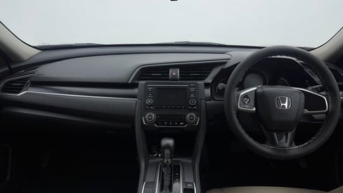 Used 2019 Honda Civic V CVT Petrol Petrol Automatic interior DASHBOARD VIEW