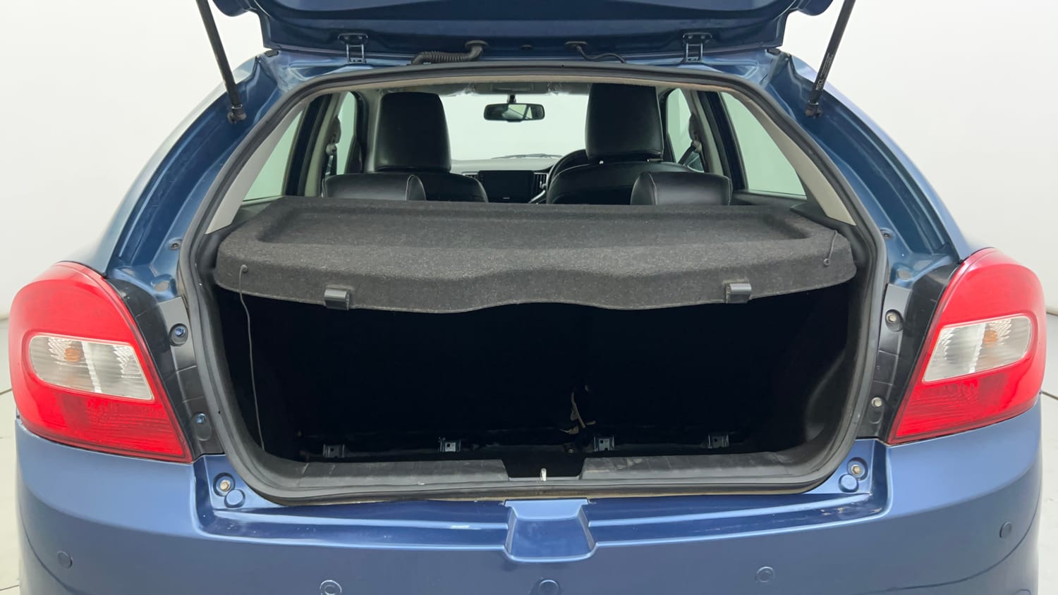 Used 2018 Maruti Suzuki Baleno Zeta 1.2 AT Petrol Automatic interior DICKY INSIDE VIEW