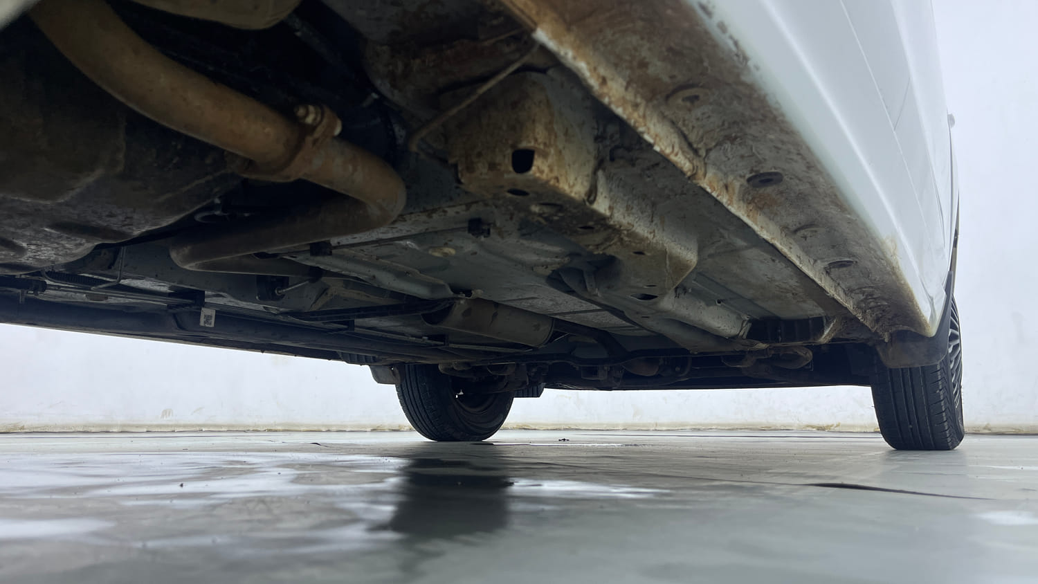 Used 2026 Tata Tiago XE Petrol Manual extra REAR RIGHT UNDERBODY VIEW