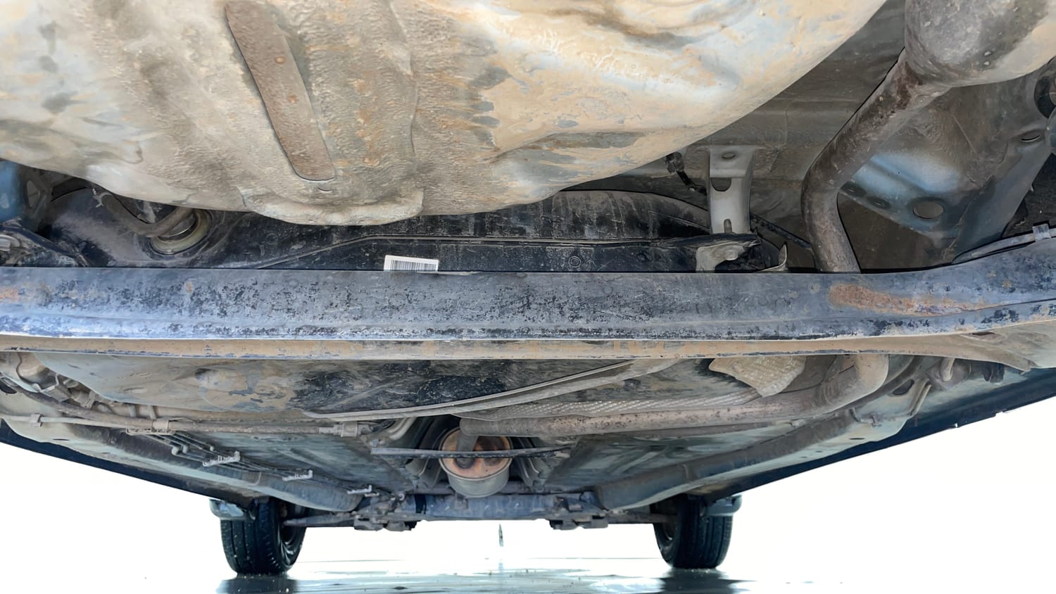 Used 2017 Maruti Suzuki Baleno Delta 1.2 Petrol Manual extra REAR UNDERBODY VIEW (TAKEN FROM REAR)
