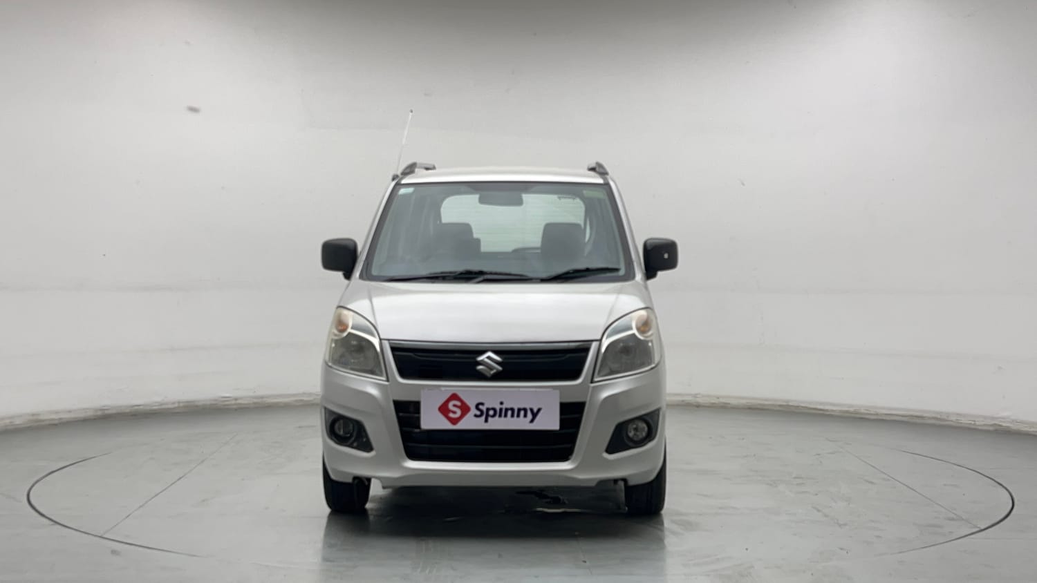 Used 2013 Maruti Suzuki Wagon R VXI Petrol Manual exterior FRONT VIEW