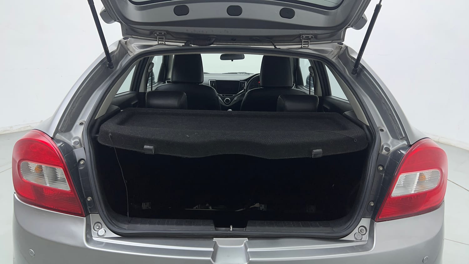Used 2021 Maruti Suzuki Baleno Delta Petrol Manual interior DICKY INSIDE VIEW
