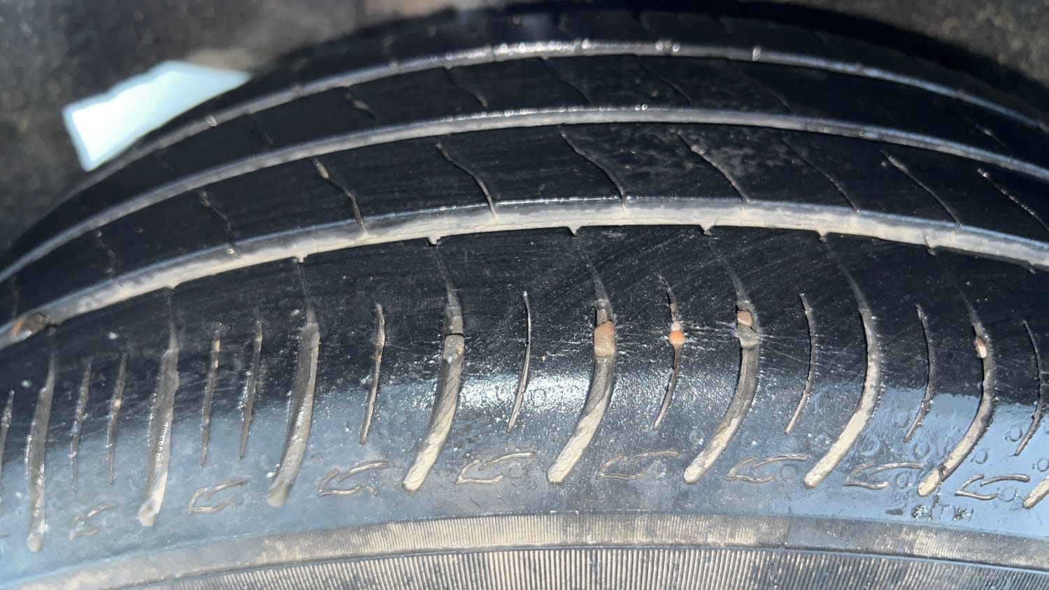 Used 2021 Maruti Suzuki Baleno Delta Petrol Manual tyres RIGHT REAR TYRE TREAD VIEW