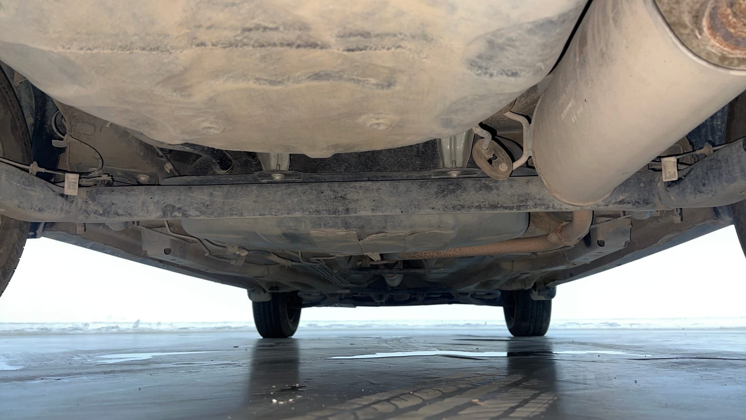 Used 2022 Tata Tigor XZ CNG Cng Manual extra REAR UNDERBODY VIEW (TAKEN FROM REAR)